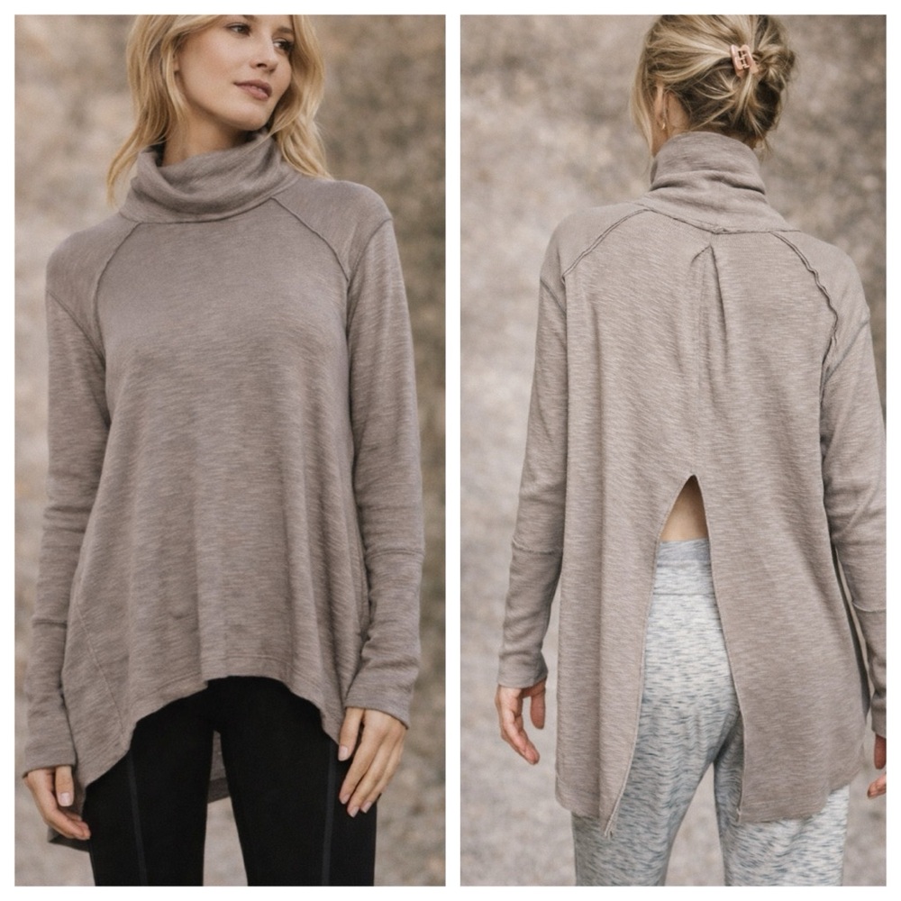 Free People We the Free Stone Split Back Turtleneck Ribbed Sweater Medium